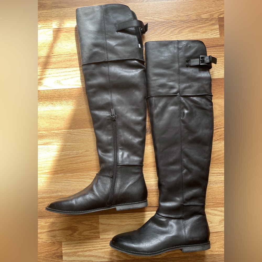 For sale: Kenneth Cole Reaction Vin Now LE boots, size 8, worn once